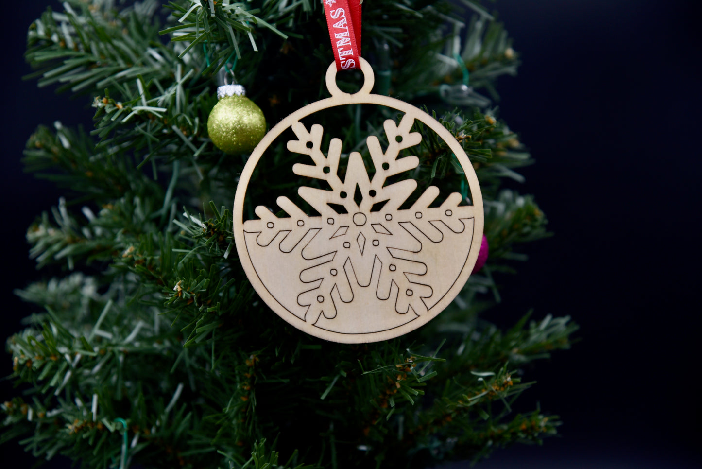 Wooden Snowflake Gift Card Holder – Perfect for Christmas!